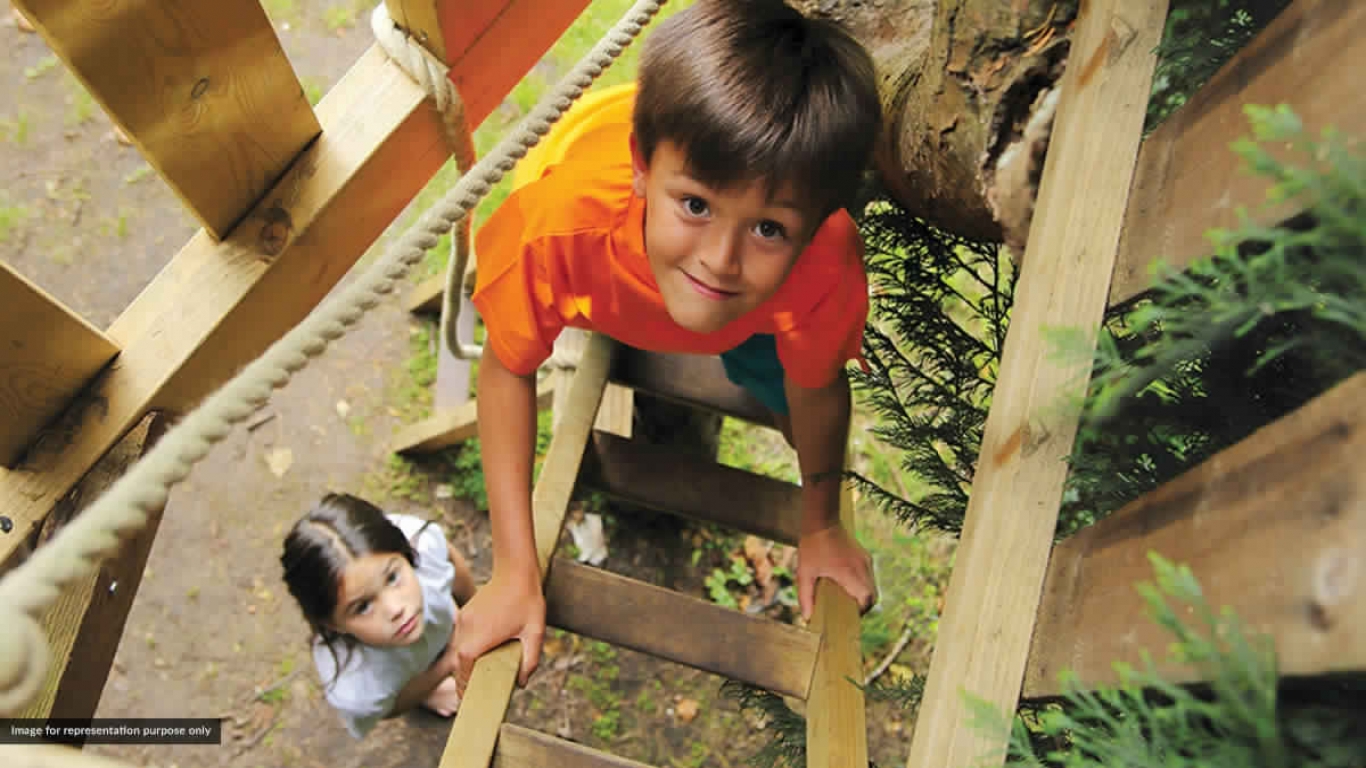 KANAKIA RAINFOREST ANDHERI-kids.jpg